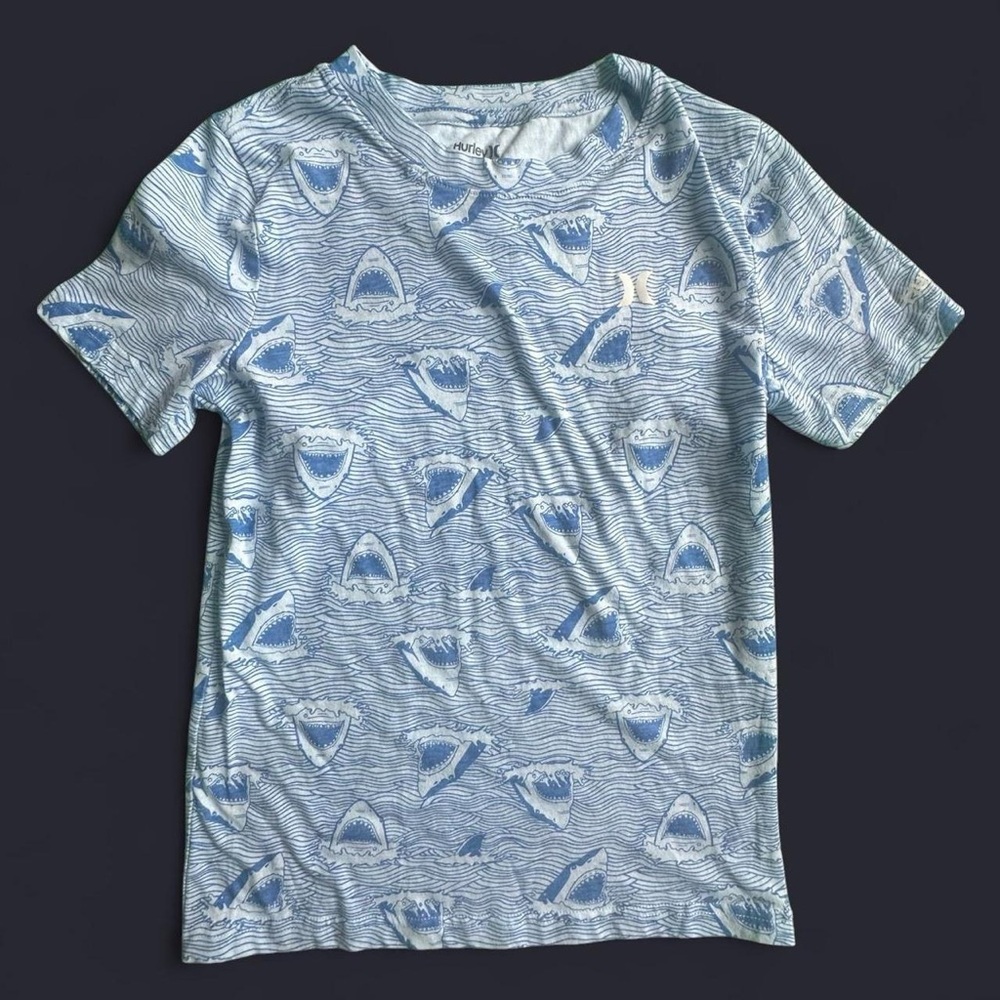 Boys Hurley shark pattern t shirt, blue, EUC, size m (kids 10/12)